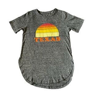 ROYCE Brand Texas short sleeve t-shirt with sunset sunrise graphic & curved hem